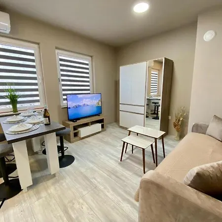 Nj Collection Varna
