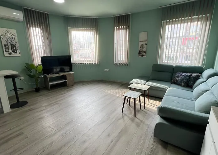 Апартамент Nj Collection *